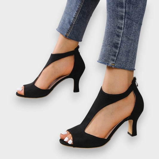 Чай - Обувки