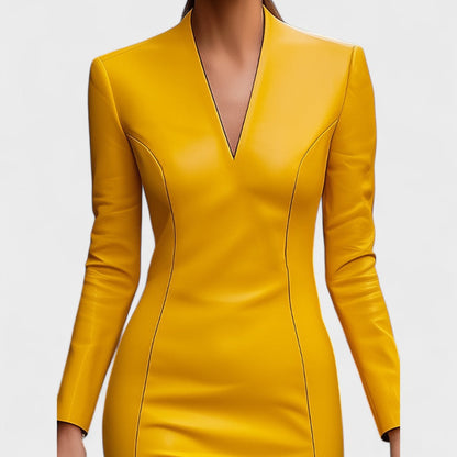 Лада - Тясна рокля от изкуствена кожа