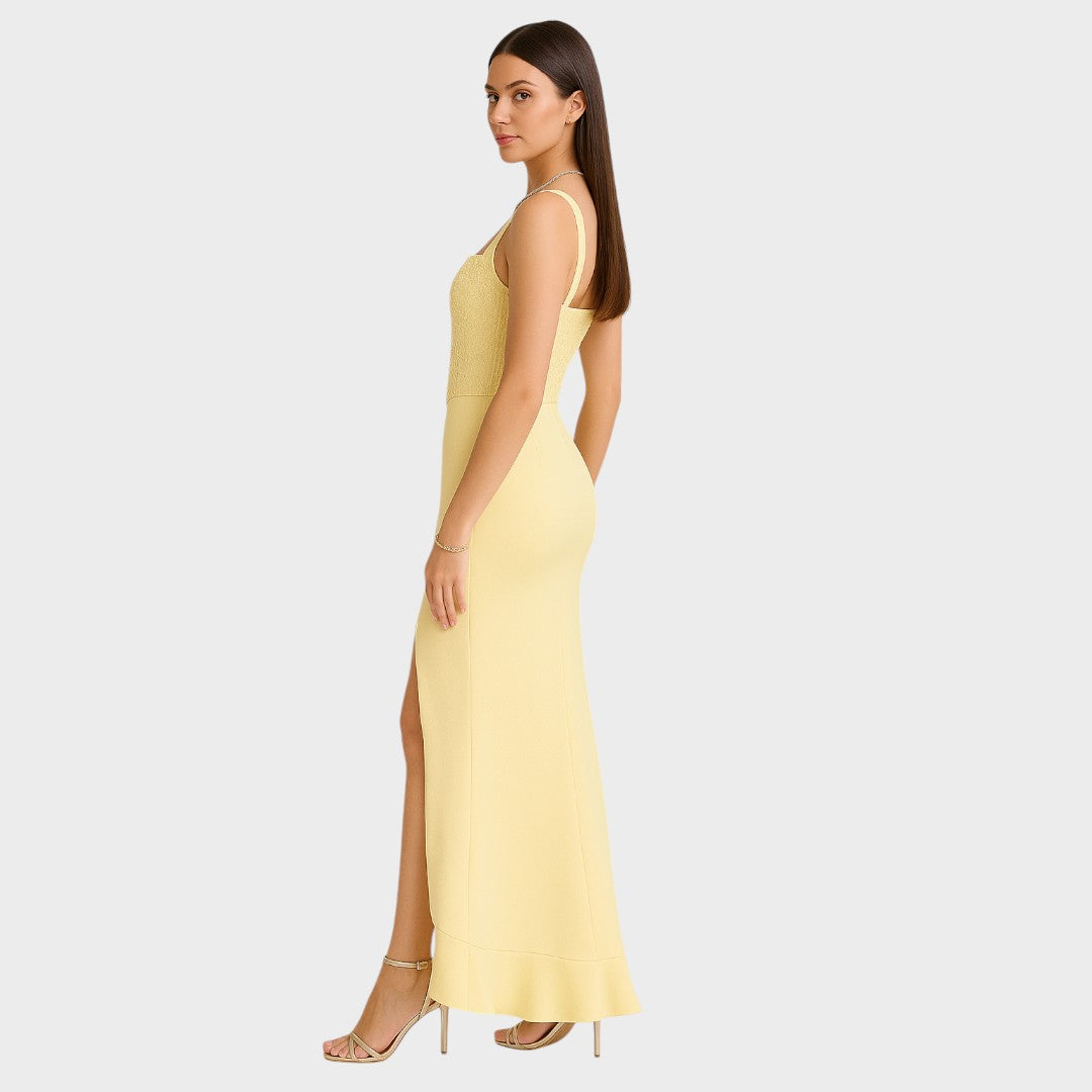 Криста - Елегантна корсетна рокля с volani