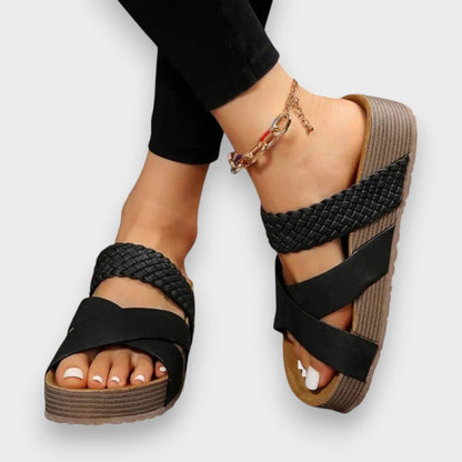 Гордана - Ортопедични сандали