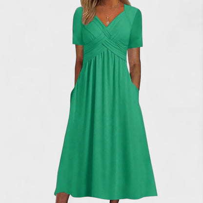 Нора - Минималистична рокля