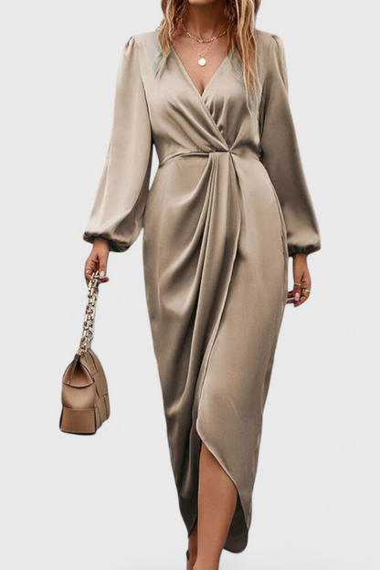 Андреа Елегантна Дълга Рокля с V-Изрез и Страничен Разрез