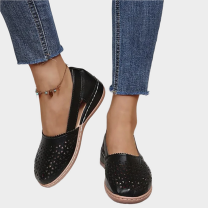 Анатомични Балетанки с Изрези и Лента