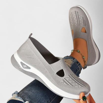 Тамара - Ортопедични обувки тип "Слип-Он"