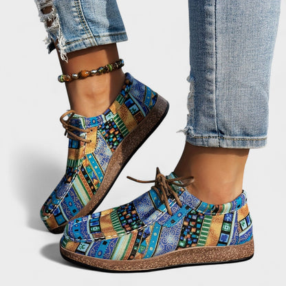 Милена - Шарени Артистични Кецове