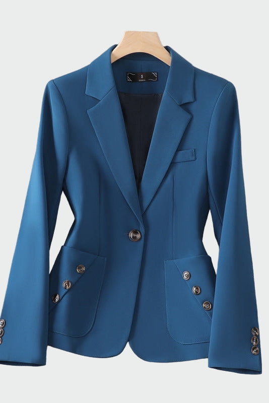 Сако в завладяваща линия