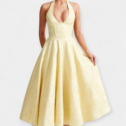 Миди Рокля с Отворен Гръб и Корсетен Дизайн