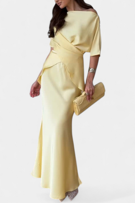 Комплект Сара с Топ с Прекръстени Презрамки и Лека Пола