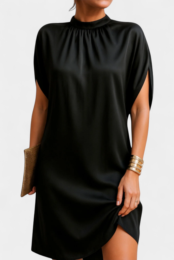 Ена Миди Рокля Без Временски Рамки с Кръгло Деколте