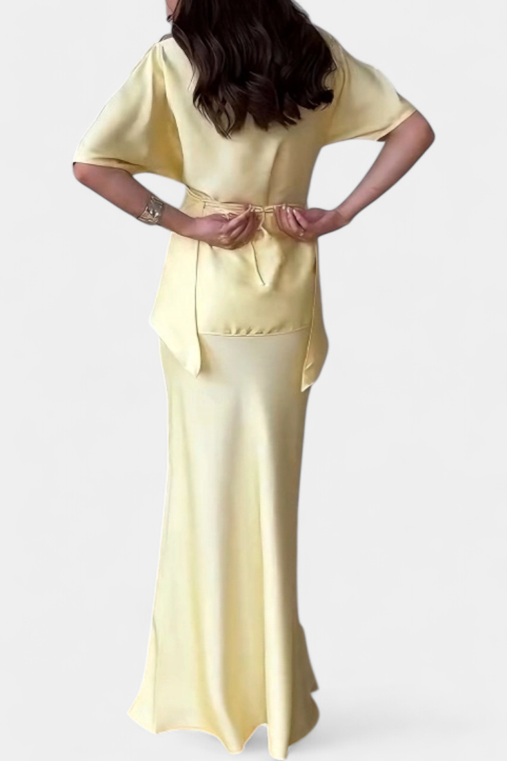 Комплект Сара с Топ с Прекръстени Презрамки и Лека Пола