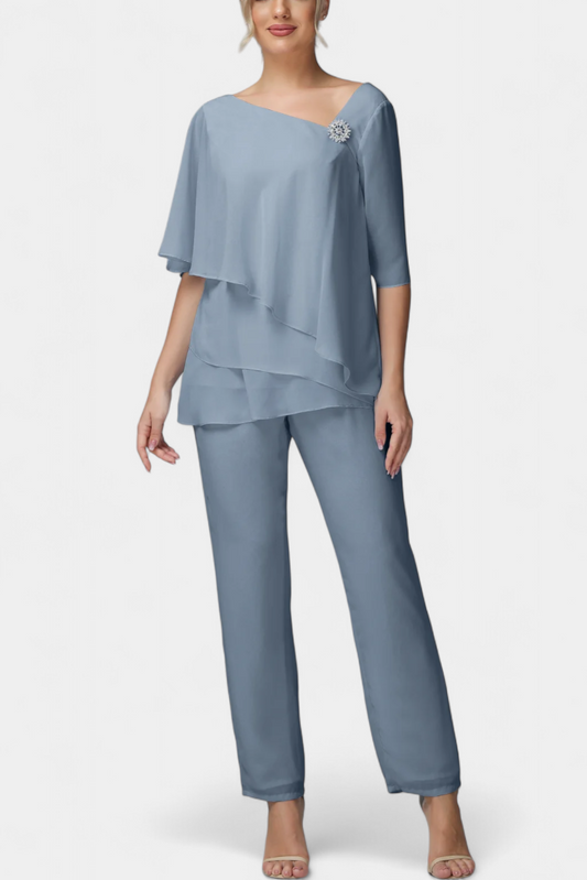 Лана Две Части с Женствена Силуета без Усещане за Напрежение